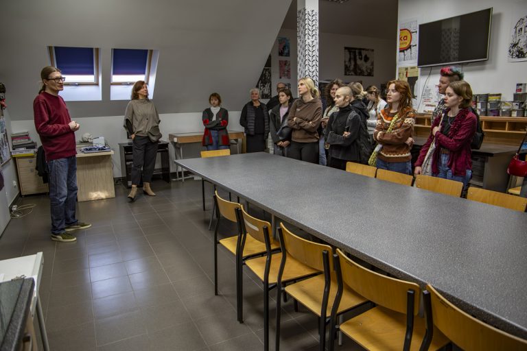 r46a5066 poprawione nr