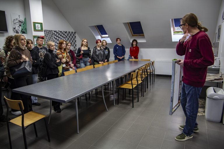 r46a5075 poprawione nr