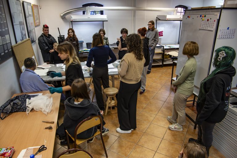 r46a5168 poprawione nr