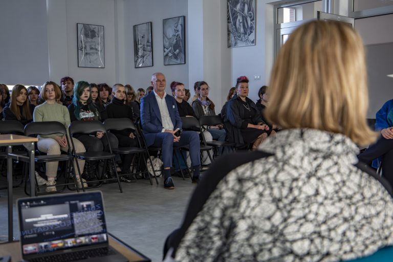 r46a5182 poprawione nr