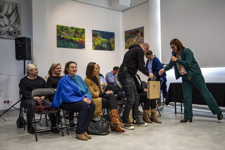 r46a5209 poprawione nr