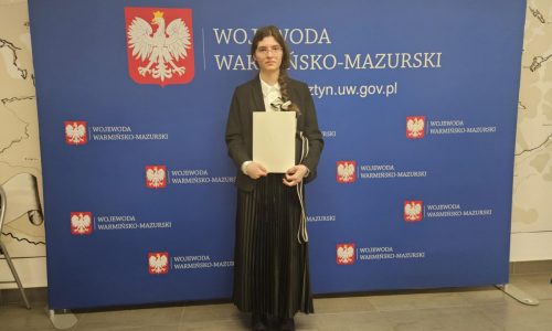 c4efa6ce eccd 4da5 818b e4f0292a6352 2